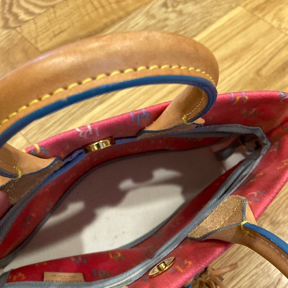 Dooney & Bourke Vintage Colored Pattern Pink Handbag - Picture 10 of 16